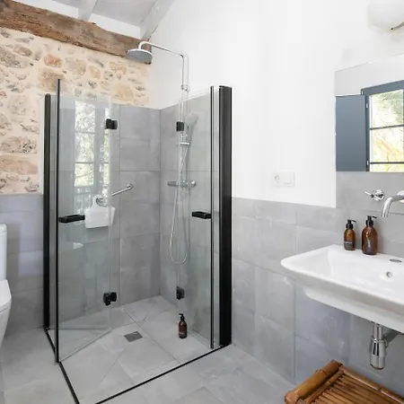Casa De Mareas, 3km De La Playa De Berria Holiday home *